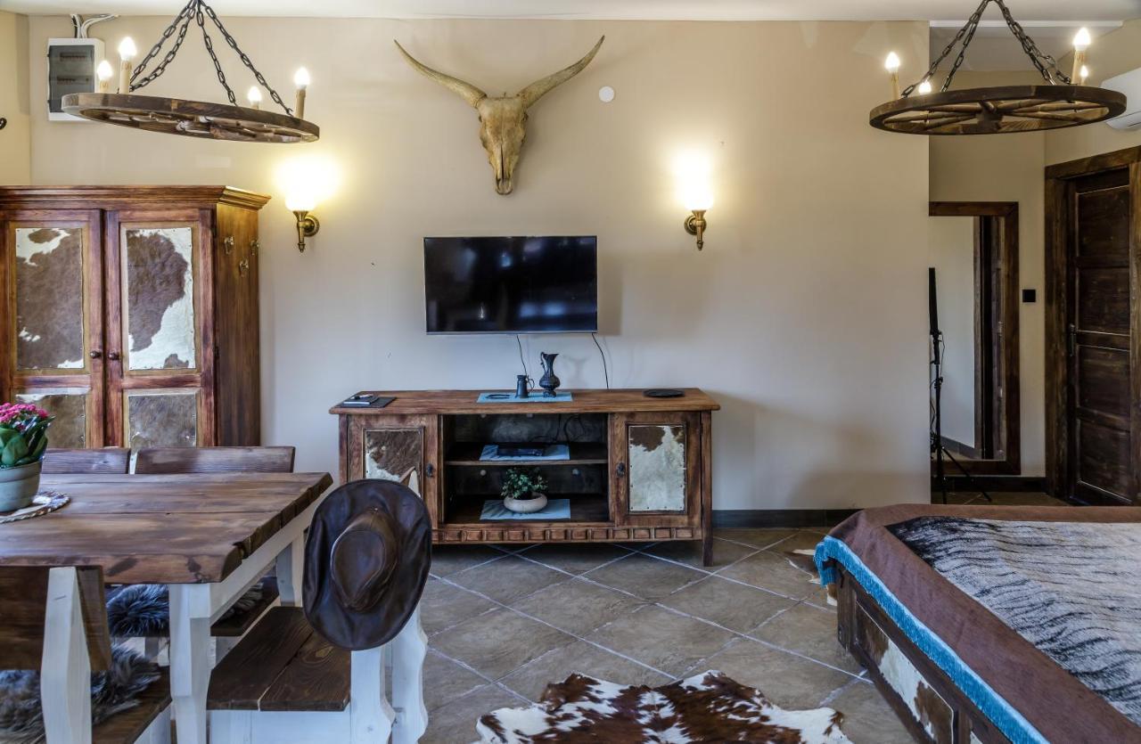 Rezeda Resort Apartman Szigetmonostor エクステリア 写真